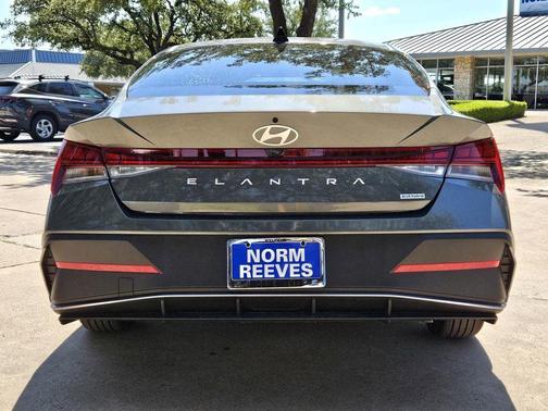 2025 Hyundai ELANTRA HEV Blue