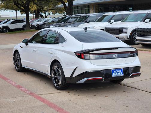 2026 Hyundai SONATA SEL
