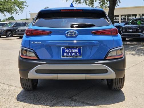 2023 Hyundai KONA SEL