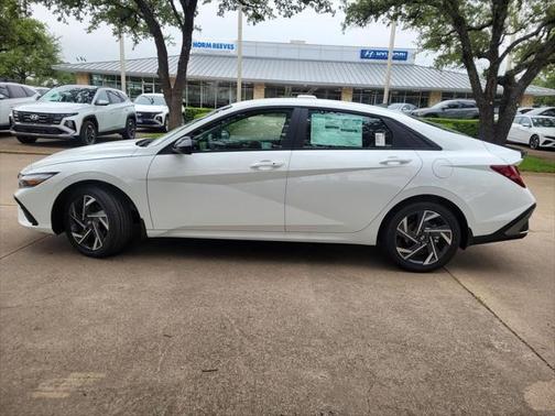2025 Hyundai ELANTRA Sport