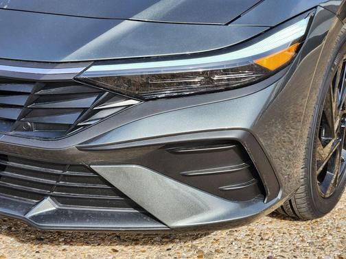 2026 Hyundai ELANTRA Sport