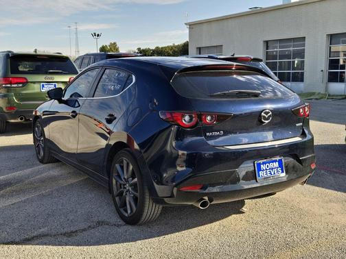 2023 Mazda Mazda3 2.5 S Select