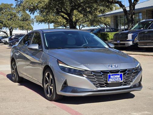 2021 Hyundai ELANTRA Limited