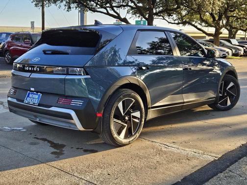 2026 Hyundai IONIQ 5 SEL