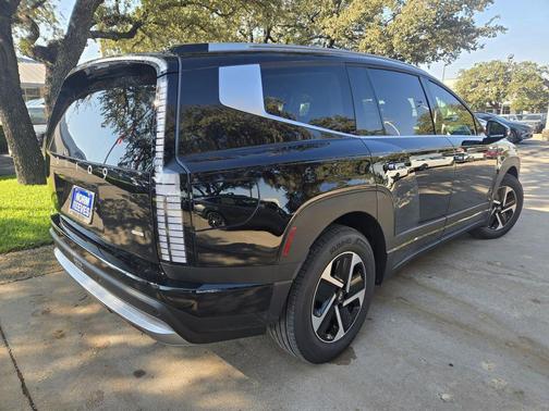 2026 Hyundai IONIQ 9 SE