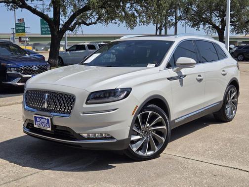 2023 Lincoln Nautilus Reserve