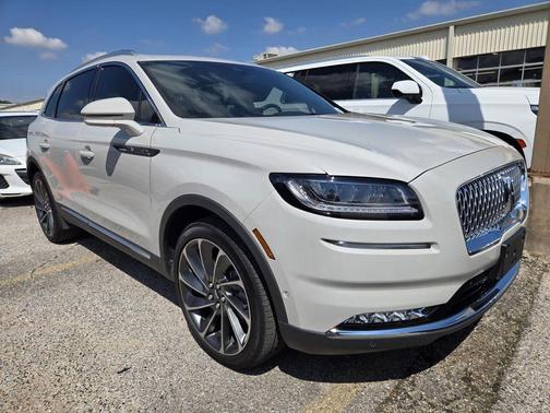 2023 Lincoln Nautilus Reserve