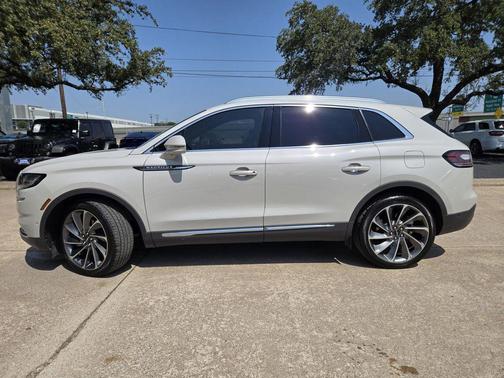 2023 Lincoln Nautilus Reserve