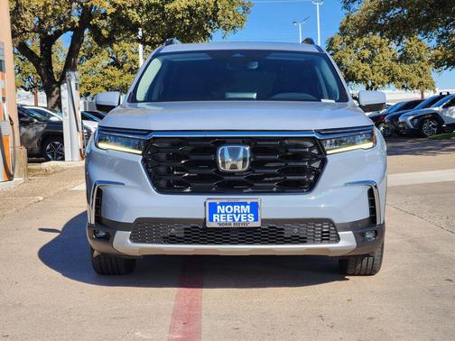2024 Honda Pilot Touring 8-Passenger