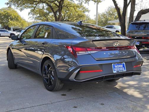 2026 Hyundai ELANTRA Sport