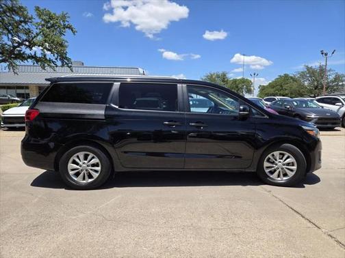 2016 Kia Sedona LX