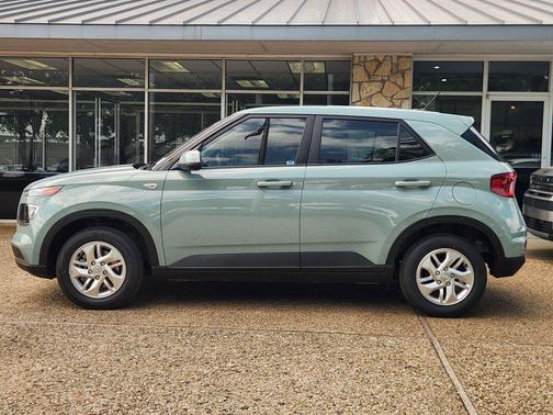 Mirage Green 2026 Hyundai VENUE SE