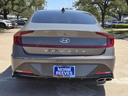 2022 Hyundai SONATA SEL