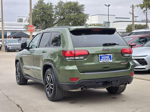 2021 Jeep Grand Cherokee Trailhawk