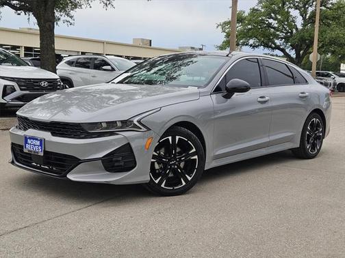 2023 Kia K5 GT-Line
