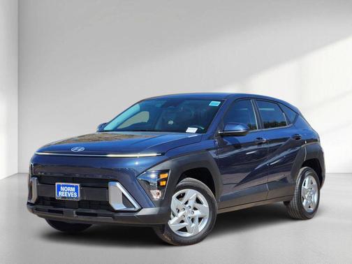 2025 Hyundai KONA SE
