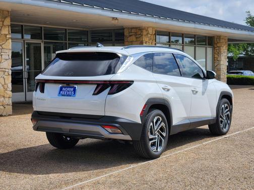 White Pearl 2026 Hyundai TUCSON Limited