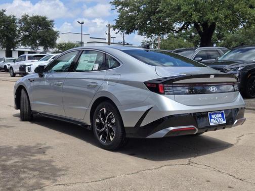 2025 Hyundai SONATA SEL