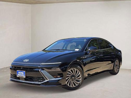 2025 Hyundai SONATA Hybrid Limited