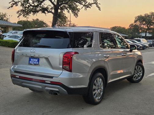 2023 Hyundai PALISADE SE