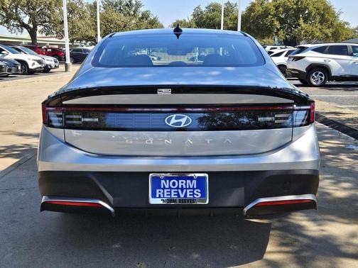 2026 Hyundai SONATA SE