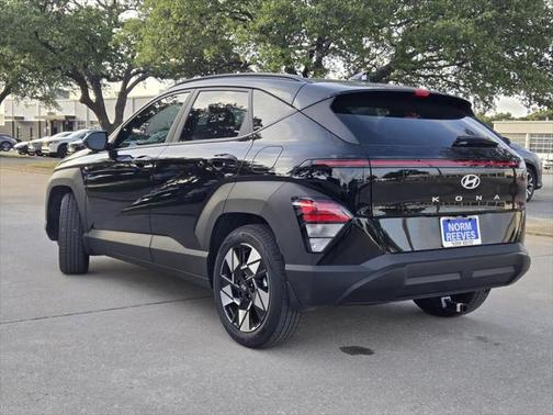 2025 Hyundai KONA SEL Convenience