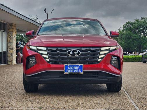 Calypso Red 2023 Hyundai TUCSON SE