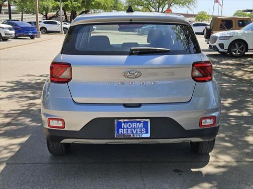 2020 Hyundai VENUE SE