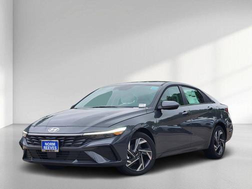 Ecotronic Gray 2026 Hyundai ELANTRA Limited