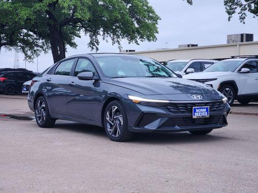 Ecotronic Gray 2026 Hyundai ELANTRA Limited