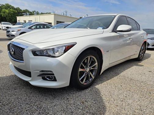 2017 INFINITI Q50 3.0t Signature Edition