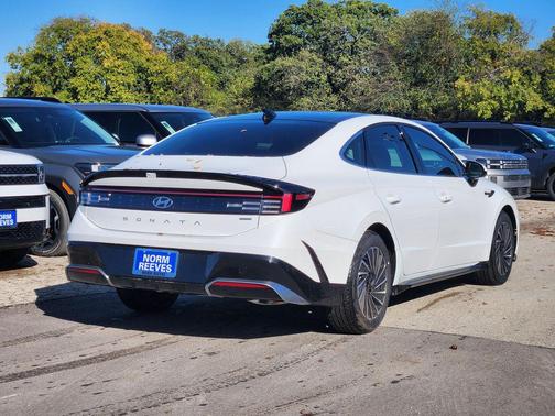 2026 Hyundai SONATA Hybrid SE