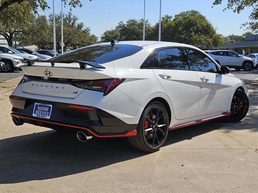 2025 Hyundai ELANTRA N Base