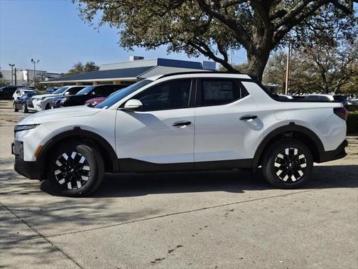 2025 Hyundai SANTA CRUZ SEL Activity
