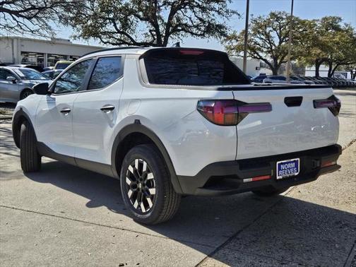 2025 Hyundai SANTA CRUZ SEL Activity