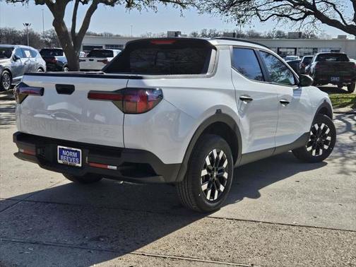 2025 Hyundai SANTA CRUZ SEL Activity