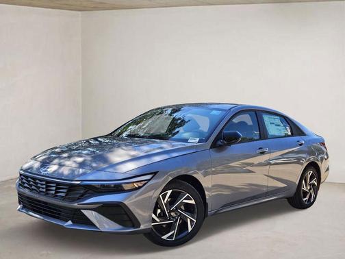 2025 Hyundai ELANTRA Sport