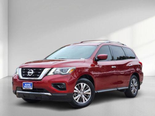 2018 Nissan Pathfinder S