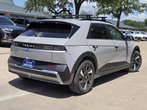 2025 Hyundai IONIQ 5 SEL