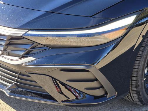 2026 Hyundai ELANTRA Sport