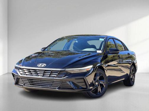 2026 Hyundai ELANTRA Sport