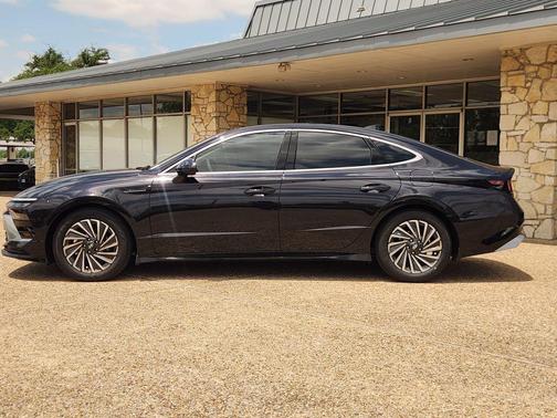 Carbon Blue 2026 Hyundai SONATA Hybrid Limited