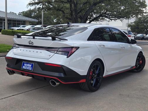 2025 Hyundai ELANTRA N Base