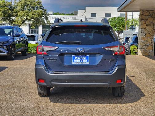 Cosmic Blue Pearl 2023 Subaru Outback Onyx Edition XT