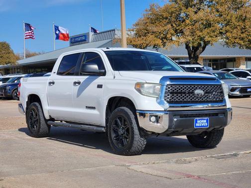 2019 Toyota Tundra SR5