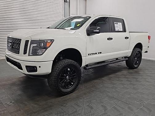 2018 Nissan Titan SL