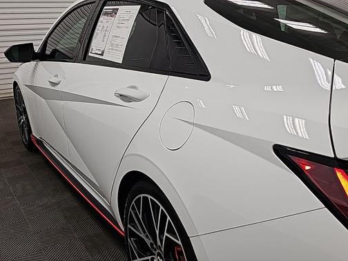 2022 Hyundai ELANTRA N Base