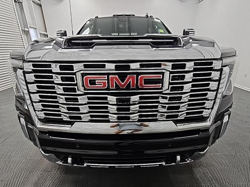 2026 GMC Sierra 2500 Denali