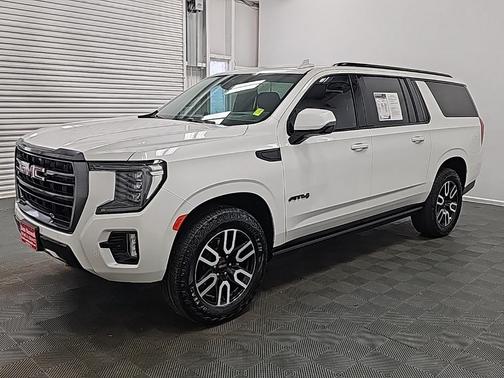 2024 GMC Yukon XL AT4
