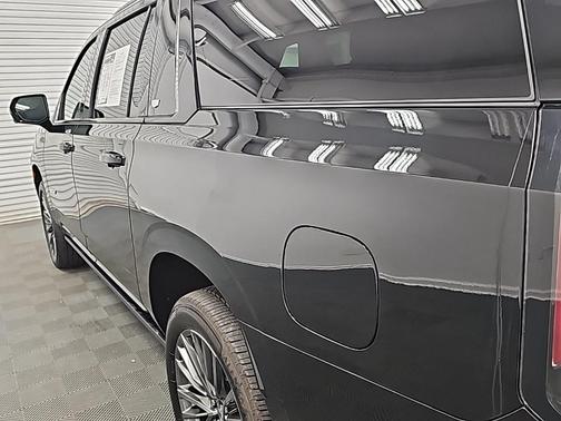 2023 Cadillac Escalade ESV V-Series